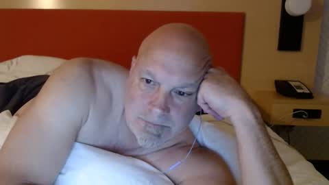 Snapshot of nethggoes85 chatting on 03.30.26 nethggoes85 online show from 03.30.26