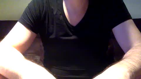 Snapshot of neu242gierig chatting on 01.05.25 Neu242Gierig online show from 01.05.25