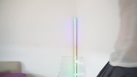 new dee online show from 09.23.25