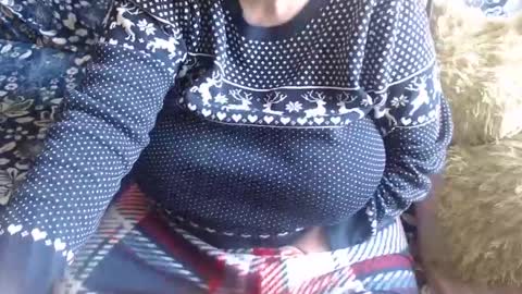 Snapshot of new_milf chatting on 03.03.25 Lilly online show from 03.03.25