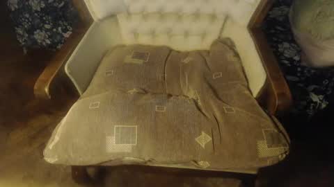 Snapshot of new_milf chatting on 03.09.25 Lilly online show from 03.09.25