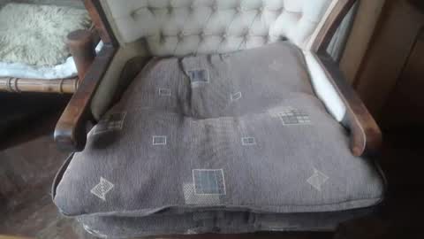 Snapshot of new_milf chatting on 09.26.25 Lilly online show from 09.26.25