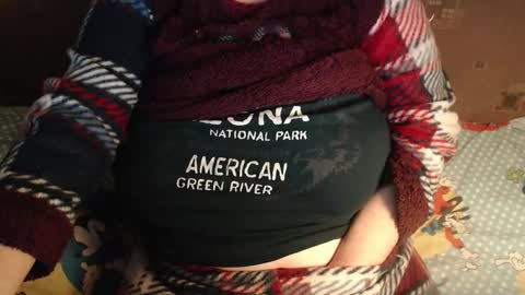 Snapshot of new_milf chatting on 10.07.25 Lilly online show from 10.07.25