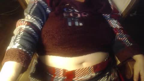 Snapshot of new_milf chatting on 11.07.25 Lilly online show from 11.07.25