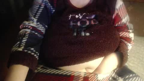 Snapshot of new_milf chatting on 11.11.25 Lilly online show from 11.11.25