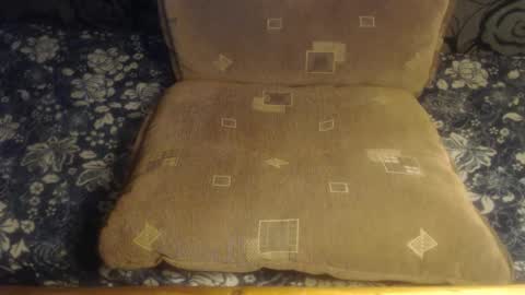 Snapshot of new_milf chatting on 11.29.25 Lilly online show from 11.29.25