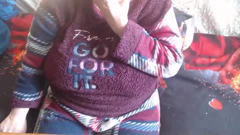 Snapshot of new_milf chatting on 02.03.26 Lilly online show from 02.03.26