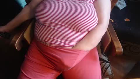 Snapshot of new_milf chatting on 03.06.26 Lilly online show from 03.06.26