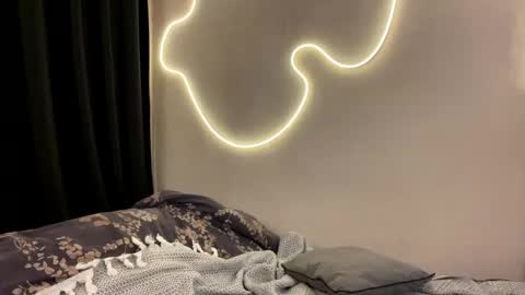 Nova online show from 02.12.25