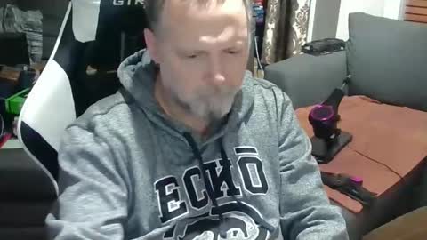 Snapshot of newvvorld chatting on 02.02.26 NewWorld online show from 02.02.26