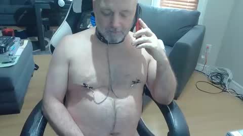 Snapshot of newvvorld chatting on 03.12.26 NewWorld online show from 03.12.26