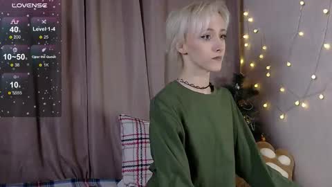 Snapshot of nextvibe1 chatting on 12.22.25 NextVibe1 online show from 12.22.25