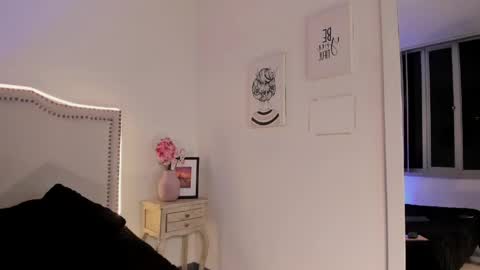 Nia Malkova online show from 05.05.26