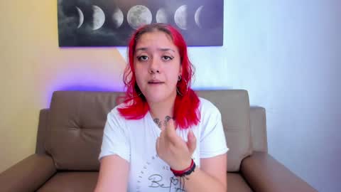 Snapshot of nia_stark chatting on 01.13.25 Estefani online show from 01.13.25