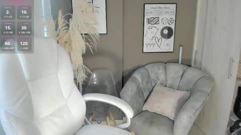 Nia online show from 02.09.26