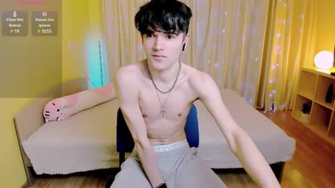 Nick PVT is open FanslyTwitter - Nic kycb online show from 02.18.25