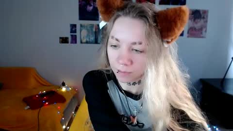 nica_kawaii online show from 04.23.26