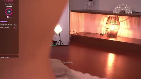 Dani 3 online show from 02.24.25