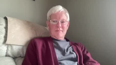 Snapshot of nice2meet2 chatting on 02.13.25 nice2meet2 online show from 02.13.25