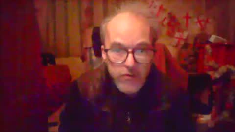 Snapshot of nice6body chatting on 02.17.25 nice6body online show from 02.17.25