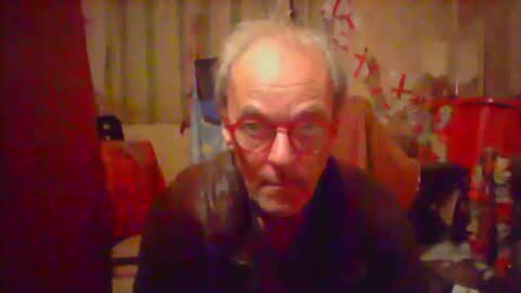 Snapshot of nice6body chatting on 10.12.25 nice6body online show from 10.12.25