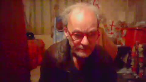 Snapshot of nice6body chatting on 10.19.25 nice6body online show from 10.19.25