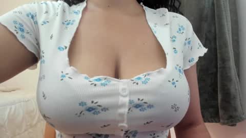 Snapshot of nicebrown chatting on 09.15.25 Sfora online show from 09.15.25
