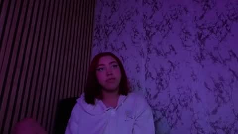 Snapshot of nicecherry_ chatting on 01.12.26 Michell online show from 01.12.26