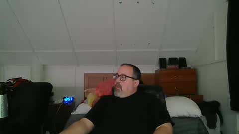 Snapshot of niceguy7208 chatting on 10.20.25 niceguy7208 online show from 10.20.25