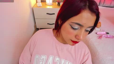 Nicolle  online show from 01.23.25