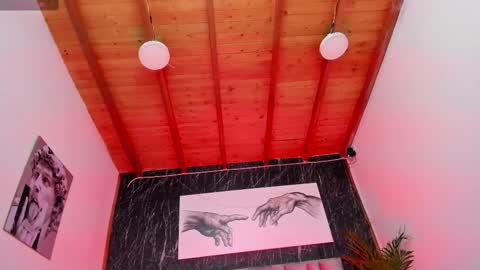 Nicolle  online show from 02.10.25