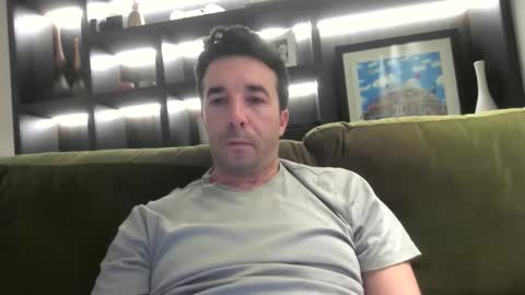 Snapshot of niciboi chatting on 10.19.25 James online show from 10.19.25
