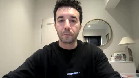 Snapshot of niciboi chatting on 02.12.26 James online show from 02.12.26