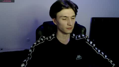 Snapshot of nick_owner chatting on 04.20.26 Nick online show from 04.20.26