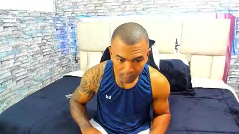 Snapshot of nick_wc chatting on 11.09.25 Nick online show from 11.09.25