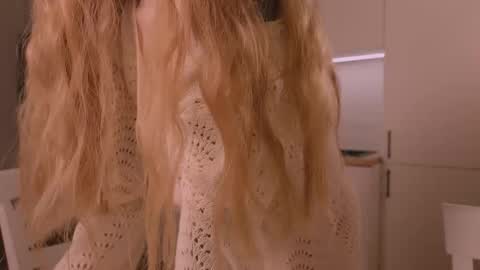 Snapshot of nickacherie chatting on 02.18.26 Nicka Cherie online show from 02.18.26