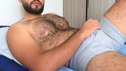 Nicolas              online show from 01.29.25