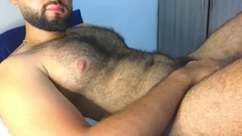 Nicolas              online show from 02.18.25