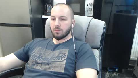 Julian online show from 02.09.25