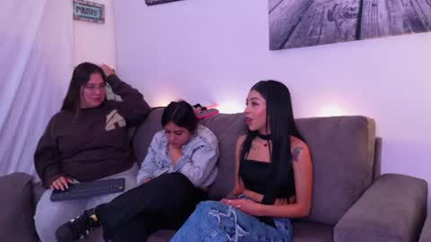 Snapshot of nicky_as chatting on 07.31.26 nicky_as online show from 07.31.26