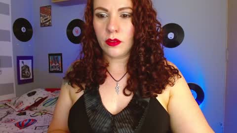 Snapshot of nicky_lucy_m chatting on 12.13.24 lucy online show from 12.13.24