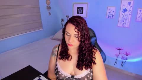 Snapshot of nicky_lucy_m chatting on 09.29.25 lucy online show from 09.29.25
