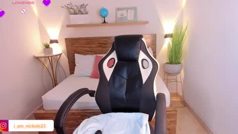 Nicky  online show from 02.22.25