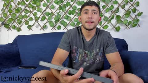 nicky online show from 01.18.25