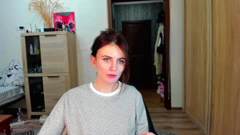 Nicky Weekends online show from 02.03.25