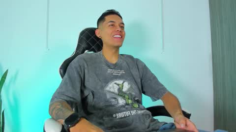 Nicky  online show from 10.15.25