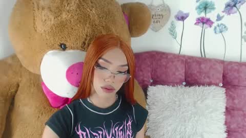 Nicky online show from 02.12.25