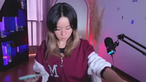 Nicky online show from 10.20.25