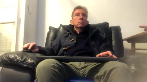 Snapshot of nico181969 chatting on 02.12.25 Nico online show from 02.12.25