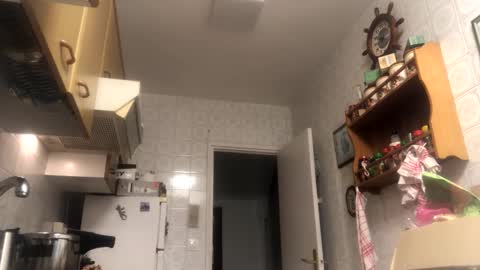 Snapshot of nico181969 chatting on 09.13.25 Nico online show from 09.13.25